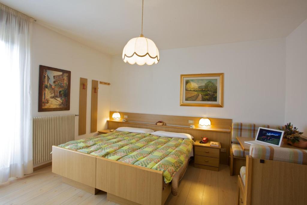 Albergo Bellaria Carano  Oda fotoğraf