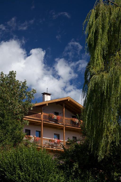 Albergo Bellaria Carano  Dış mekan fotoğraf