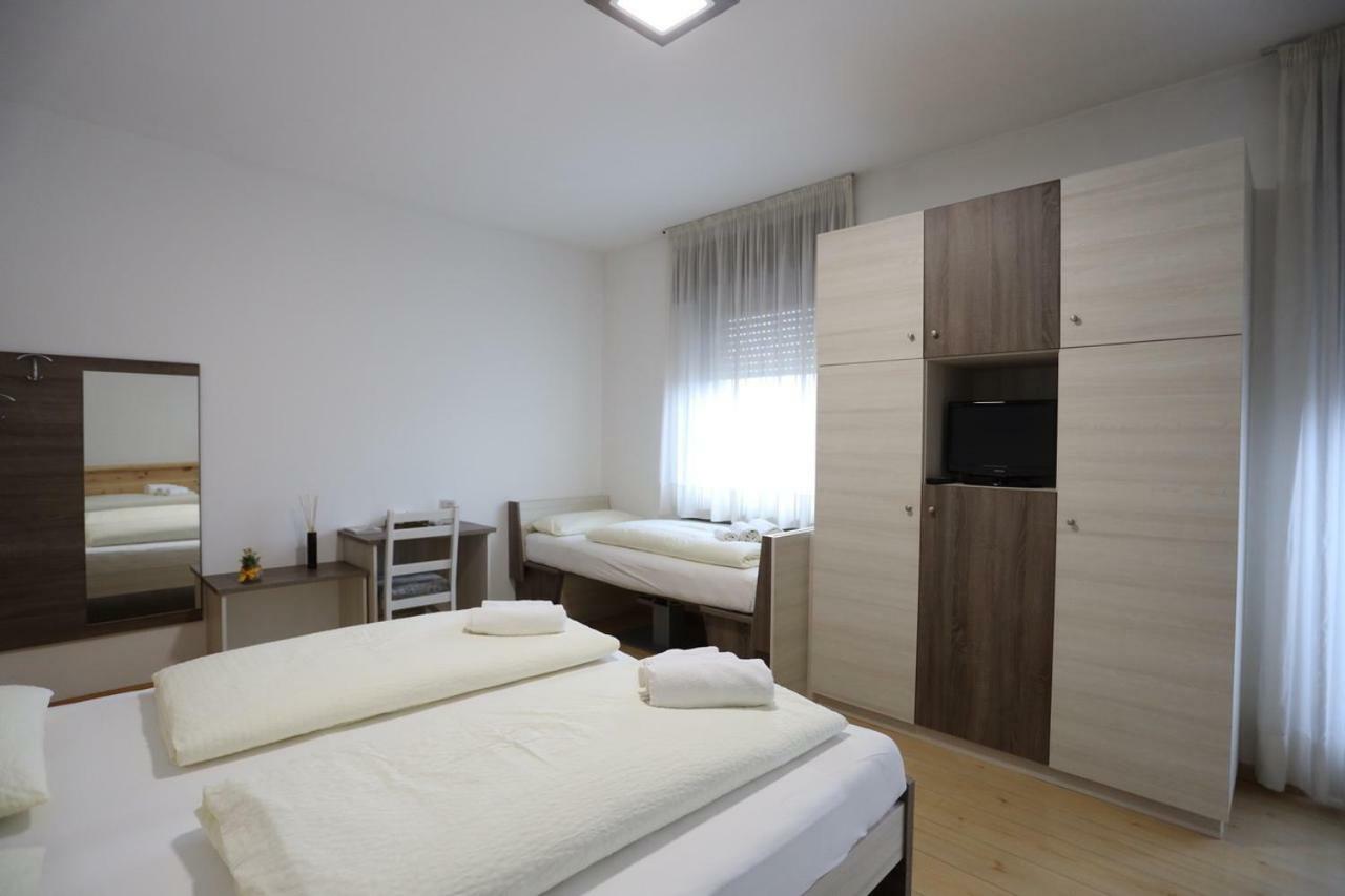 Albergo Bellaria Carano  Dış mekan fotoğraf